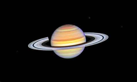 Mysterious shadows spotted on Saturn's rings by Hubble telescope - Earth.com