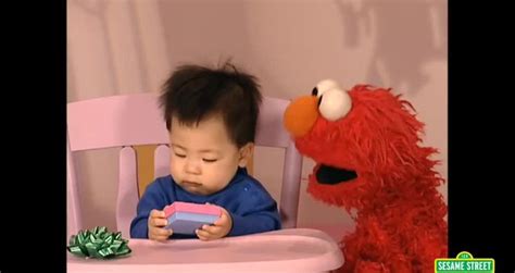 Elmos World Birthdays - Videos - Metatube