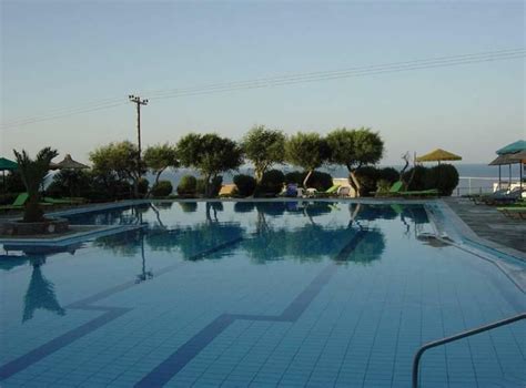 Semiramis Village Hotel, Hersonissos, Crete, Greece. Book Semiramis Village Hotel online