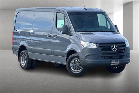 New 2023 Mercedes-Benz Sprinter Cargo Van 3500 Standard Roof I4 Diesel HO 144 RWD Full-size ...