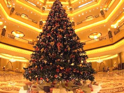 World’s Most Expensive Christmas tree - Goldgenie Official Blog