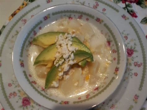 Locro Ecuadorian Potato-Cheese Soup) Recipe - Genius Kitchen