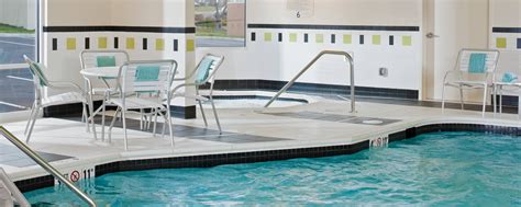 Harrisonburg, VA Hotels with Indoor Pool | Fairfield Inn & Suites Harrisonburg