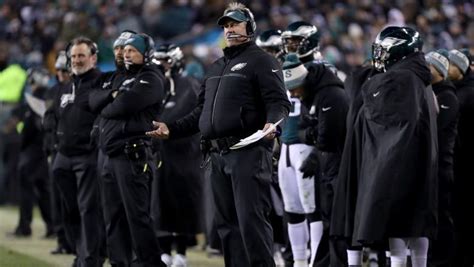 'Big Balls Doug' Makes Triumphant Return to Eagles Sideline