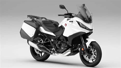 Honda Launches New Era Of Sport-Touring With 2022 NT1100