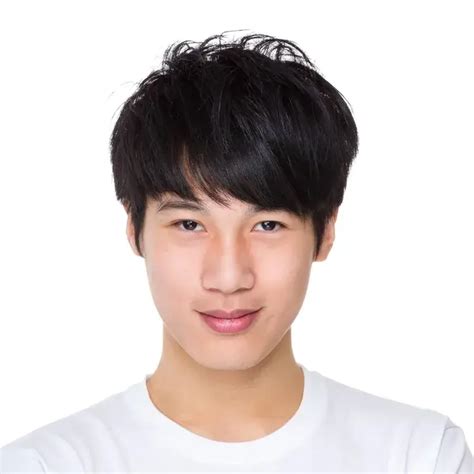 16 Model Rambut Pria Jepang yang Kece, Tertarik Coba? | All Things Beauty Indonesia