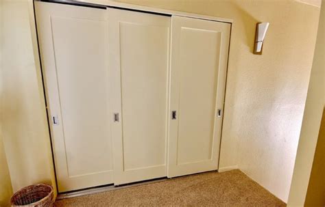 Ikea Bypass Closet Door Hardware | Sliding closet doors, Closet doors ...