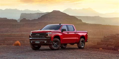 Prices and Specifications for Chevrolet Silverado Trail Boss LTD 2022 in Saudi Arabia | Autopediame