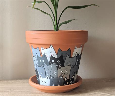 Painted Cats Terracotta Flower Pot : 7 Steps (with Pictures) - Instructables