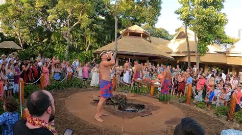 Luau at the Hale Koa Resort - YouTube