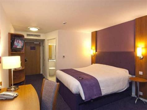 Premier Inn Leeds City Centre - Leeds Arena Hotel - Deals, Photos & Reviews