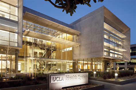 Citation/Built: UCLA Medical Building, Santa Monica, Calif. | Modern ...