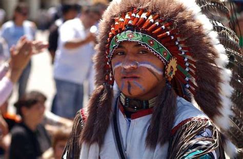 Church workers call for end to "racism" against Argentina's indigenous ...