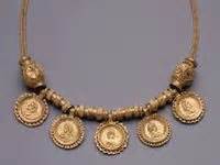 56 best Ancient Roman Necklaces images on Pinterest | Ancient jewelry, Antique jewellery and ...