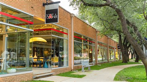 The Best Hotels with Bars in Dallas Design District, TX from $64 in 2021 | Expedia