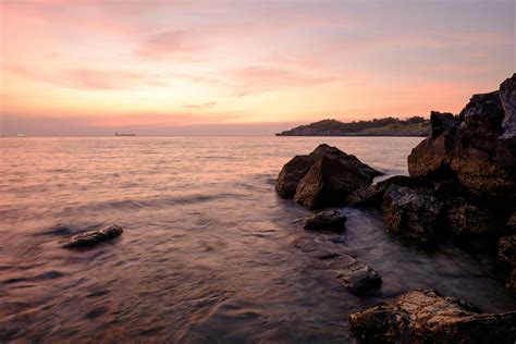 Water Crashing Against Rocks · Free Stock Photo