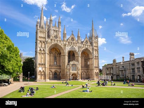 Peterborough Cathedral, Minster Precinct, Great West Front and portico ...