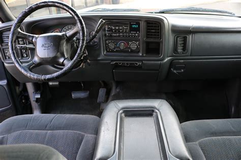 2002 Chevrolet Silverado 2500HD LS | Victory Motors of Colorado