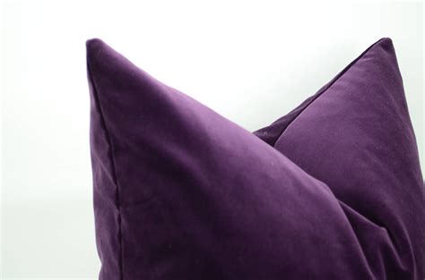 Plum Velvet Pillow Cover // Plum Velvet Cushion // Aubergine - Etsy