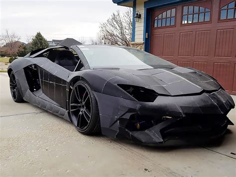 physicist and son are 3D-printing a full-scale lamborghini in their own backyard