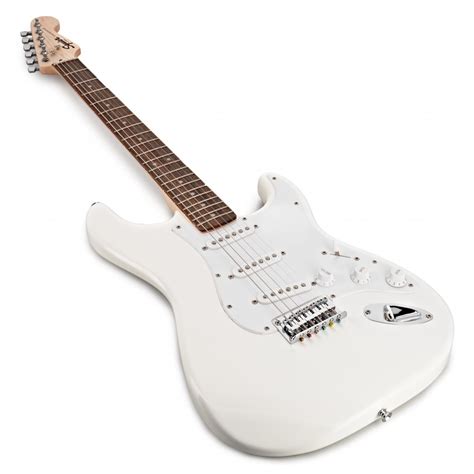 Squier Bullet Stratocaster Hard Tail, Arctic White | Gear4music