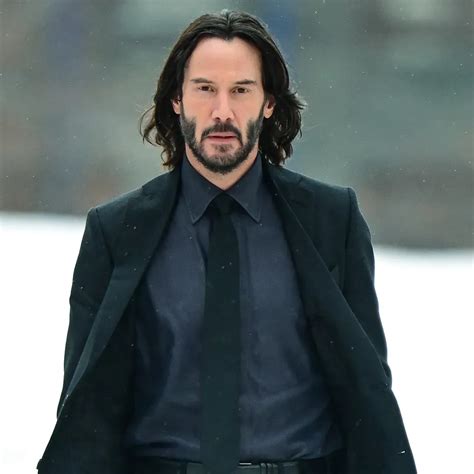 Keanu Reeves Biography, Family, Height, Weight, Career, Net Worth & More