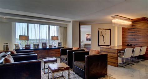 McLean, VA Hotels - Hilton McLean Tysons Corner Hotel