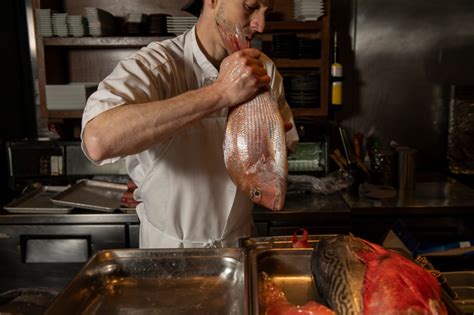 Is fresh fish better for sushi? Why Sushi Den and Izakaya Den dry-age. - WebTimes