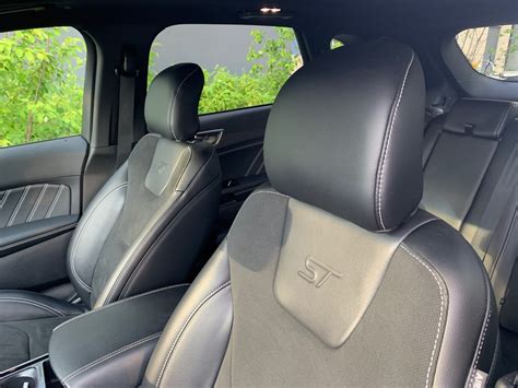 2019 Ford Edge: 106 Interior Photos | U.S. News