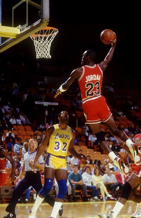 I 50 anni di Michael Jordan, l'uomo che reinventò l'NBA | Il Pallonaro