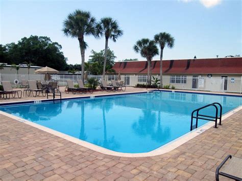 Fountainview Estates - 55+ Active Adult Communities - Tampa, FL