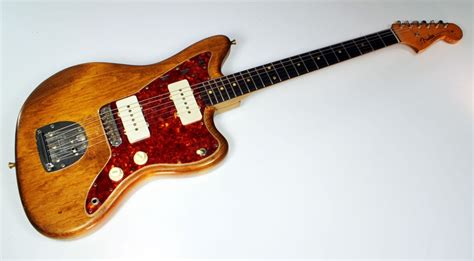 Fender Jazzmaster 1961 - www.12fret.com