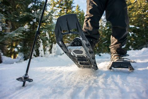 How to Snowshoe: A Beginners' Guide to the Basics