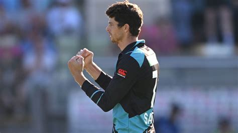 New Zealand confident of Mitchell Santner's fitness for ODI World Cup ...