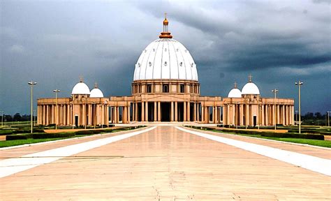 Découverte de la belle ville de Yamoussoukro | Discover Ivorycoast