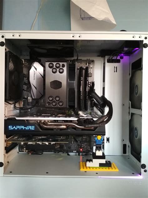 My build, with a DIY Lego GPU support : r/pcmasterrace