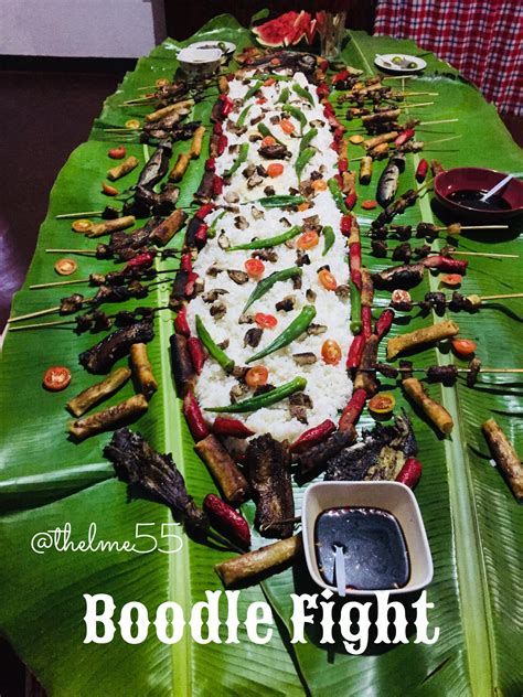 Boodle Fight for a Birthday Party / myLot