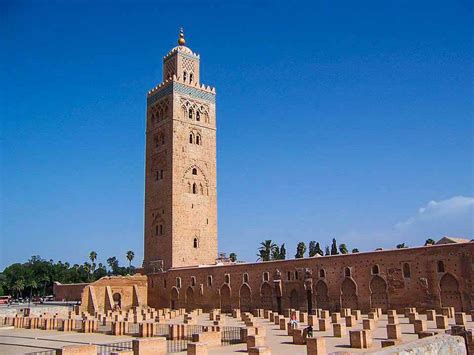 Seville Cathedral, which was once Grand Seville Mosque - AtlasIslamica