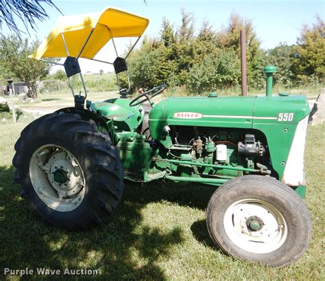 Oliver 550 tractor in Leon, KS | Item FI9943 sold | Purple Wave