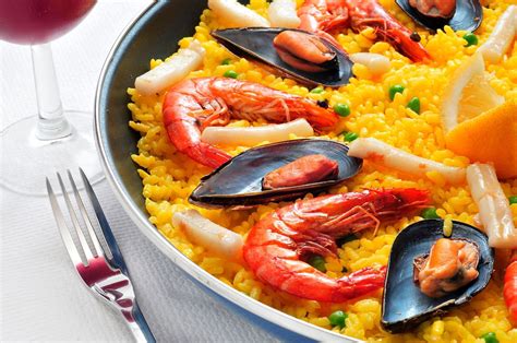 Is Paella Healthy? What Are The Health Benefits of Paella?