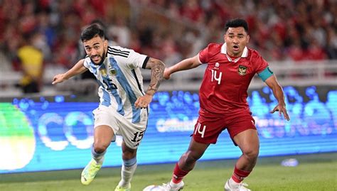 Con goles de Paredes y Romero, Argentina ganó 2-0 a Indonesia en fecha FIFA | FUTBOL ...