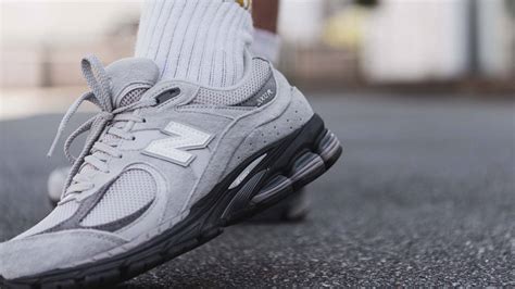 New Balance 2002R Sizing: How Do They Fit | The Sole Supplier