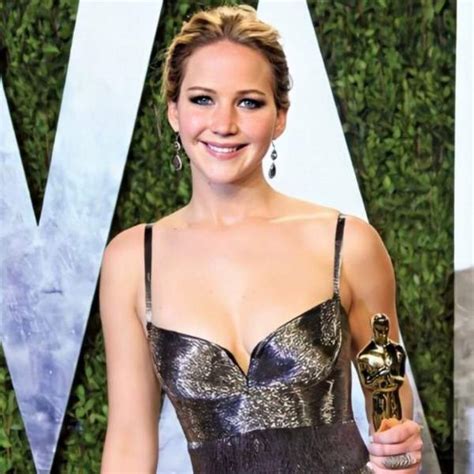 Jennifer Lawrence Bio, Age, Affairs, Net Worth and Facts - GudStory