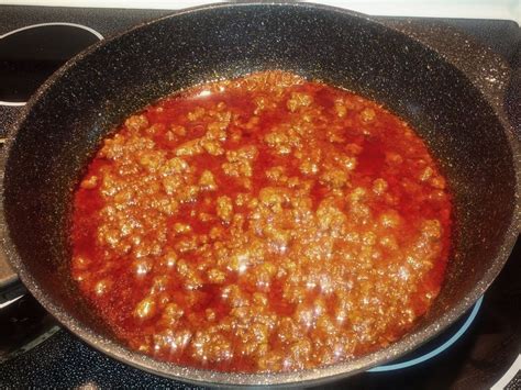 Kasoy Meat Sauce | Cooking recipes, Hmong food, White sauce pasta