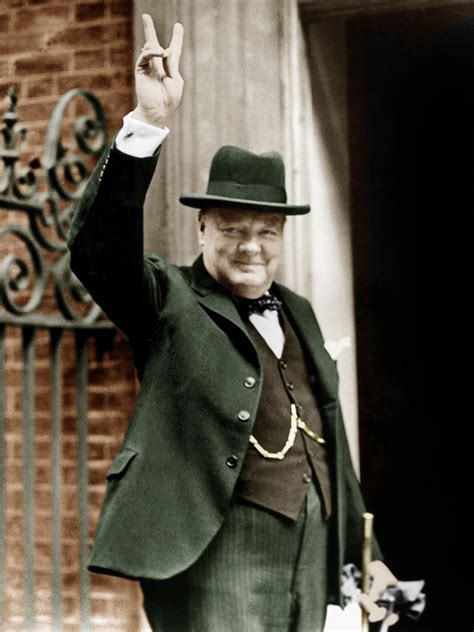 Winston Churchill Biography