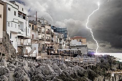 Seasons in Sicily (Italian Island): Weather and Climate