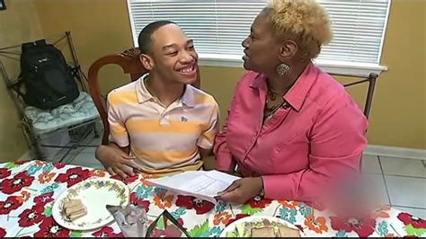 Now out of prison, Rae Carruth sends large cash gift to son - ABC11 Raleigh-Durham