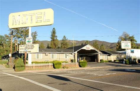 Mountain View Inn - Discover Siskiyou