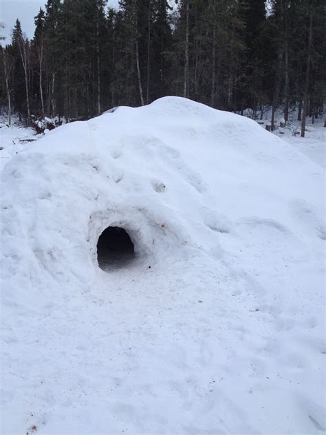 Awesome Snow Cave : 5 Steps - Instructables