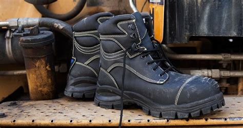 Discovering the Different Features of Safety Boots - Sherlocks.com.au Blog